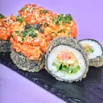 Fried Spicy Salmon Roll - 4Pcs